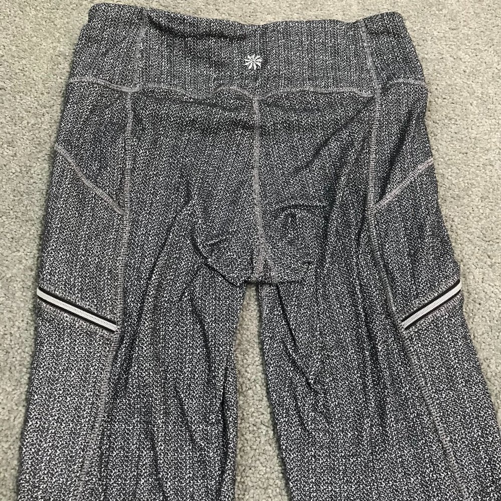 Athleta: Good Condition Static Drifter Capri Pants - image 6